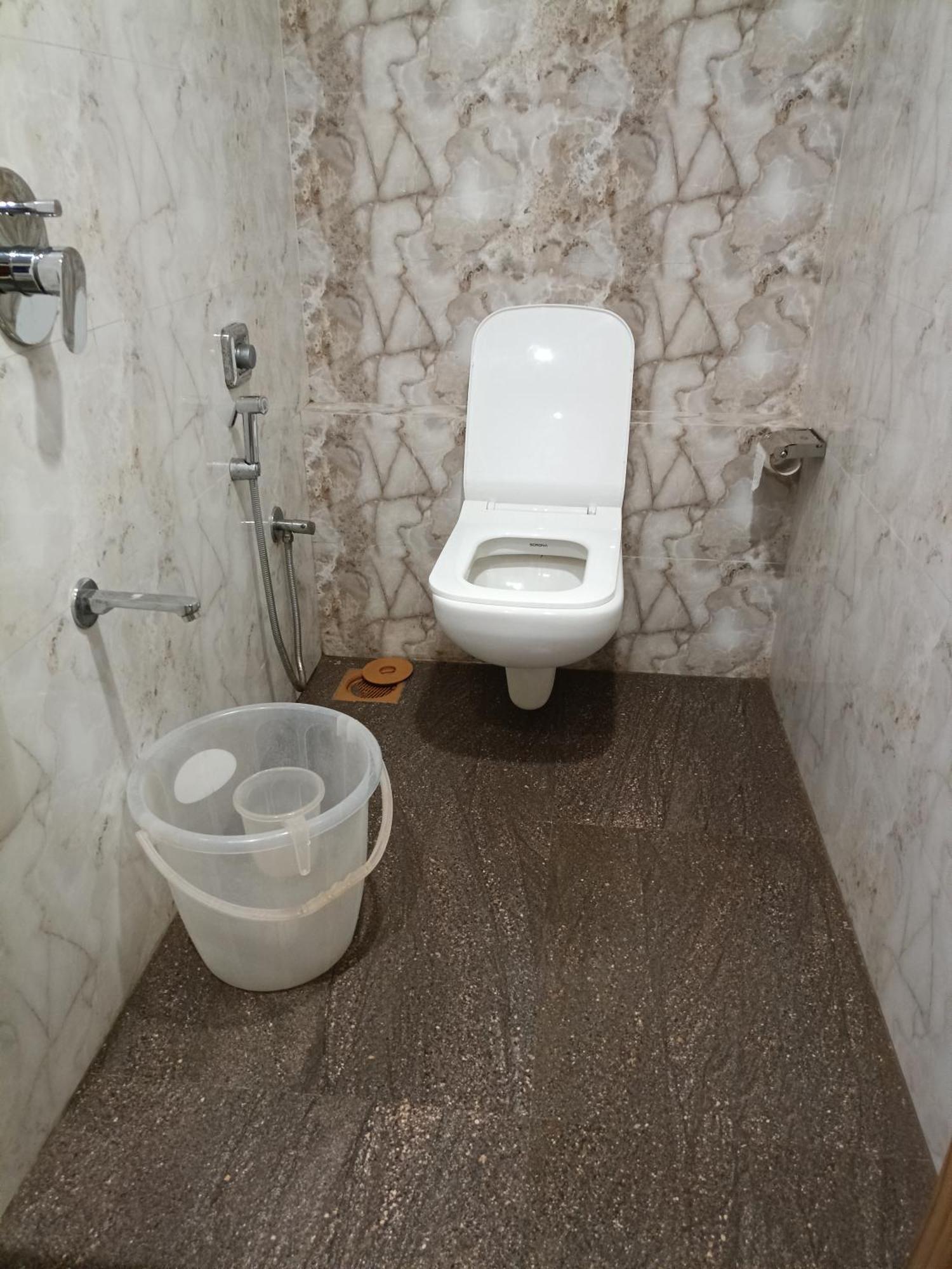 Hilal Dormitory Мумбай Екстериор снимка